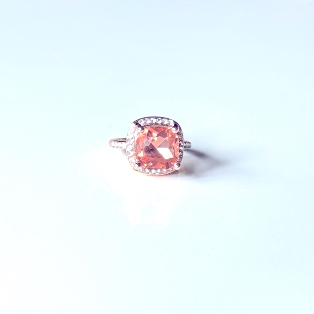 New Chatelaine Morganite Diamond & Rose Gold Halo Ring - Picture 4 of 5